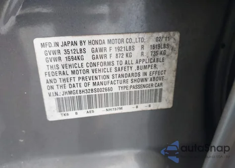 2011 Honda Fit z USA, uszkodzony, nr VIN JHMGE8H32BS002660